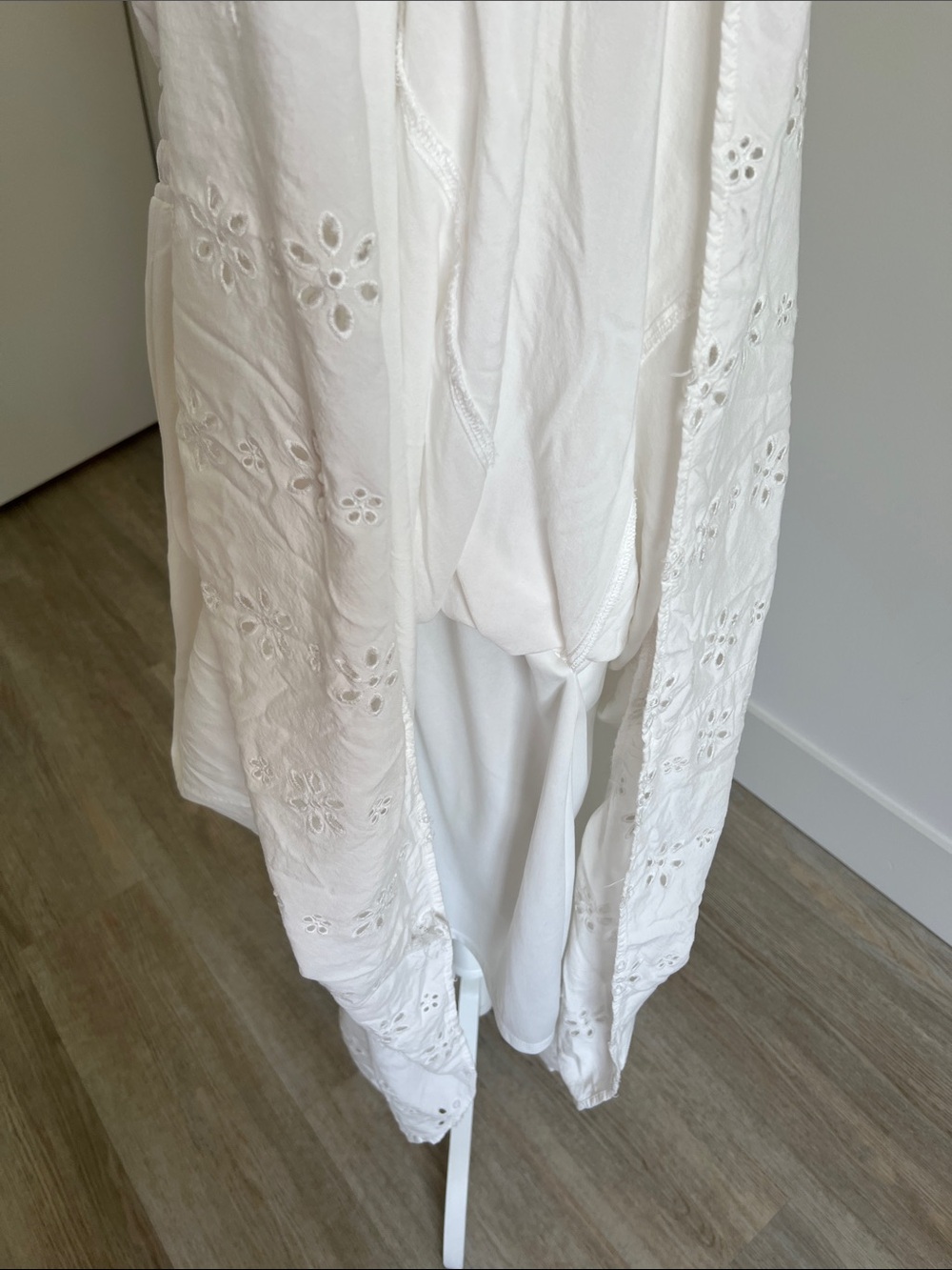 Romantic Torrid Size 1 White Long Dress - Picture 9 of 10